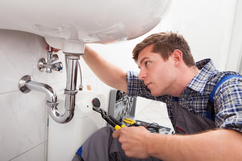 Decker Plumbing & Boiler Services team ready to help in South Kensington